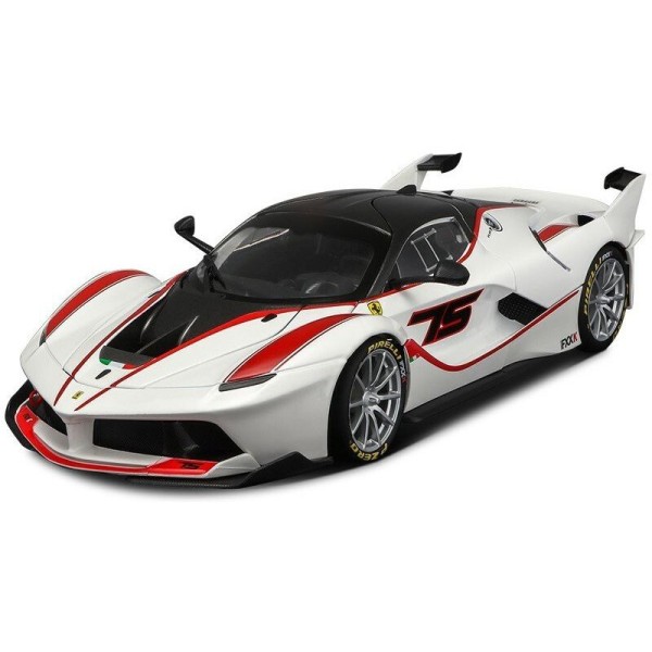 Bburago Signature Ferrari FXX K 1:18 bílá