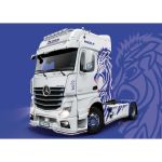 Italeri Mercedes-Benz ACTROS MP4 Giga Space (1:24)