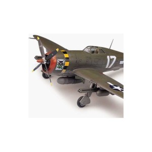 Academy Republic P-47D Razor-Back (1:72)