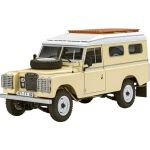 Revell Land Rover Series III LWB Commercial (1:24)