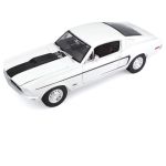 Maisto Ford Mustang GT Cobra Jet 1968 1:18 bílá