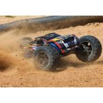 Traxxas Sledge 1:8 RTR červený s belted pneu