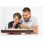 Revell R.M.S. Titanic 100th anniversary giftset